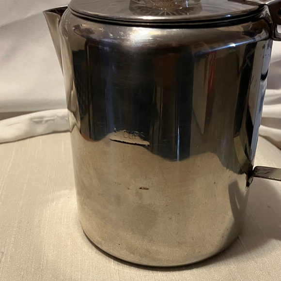 Older. 1980s-1990s. Stainless steel , mini. 3 cup , percolator style coffee - Picture 3 of 12